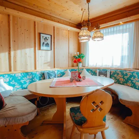 Appartement Seppi By Monicare Seefeld in Tirol Exterior photo
